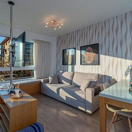 100 Metros Da Av Borges - @Stayhousetemporada Gramado Exterior photo